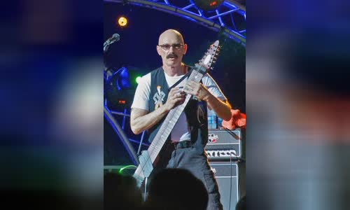 Tony Levin