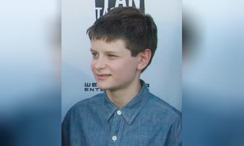 Charlie Tahan
