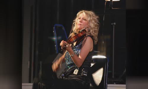 Natalie MacMaster