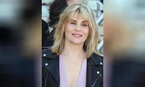 Emmanuelle Seigner