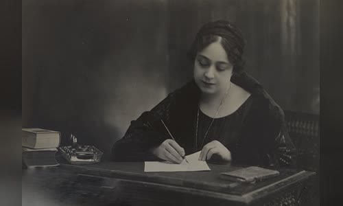 Huda Sha'arawi