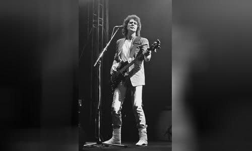 John Illsley
