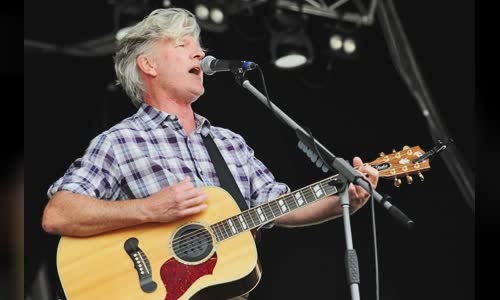 Tim Finn