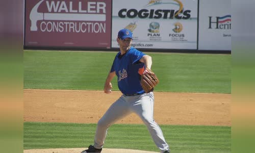 Aaron Sele