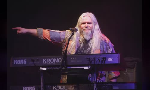 Clive Nolan