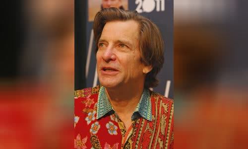 Dirk Benedict