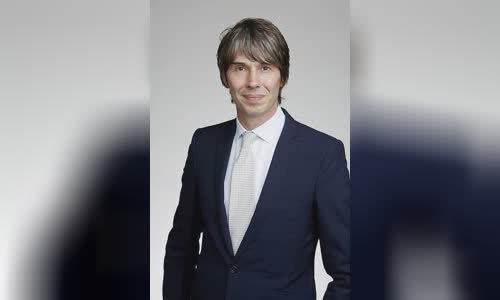 Brian Cox (physicist)