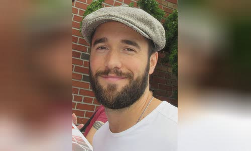 Josh Bowman