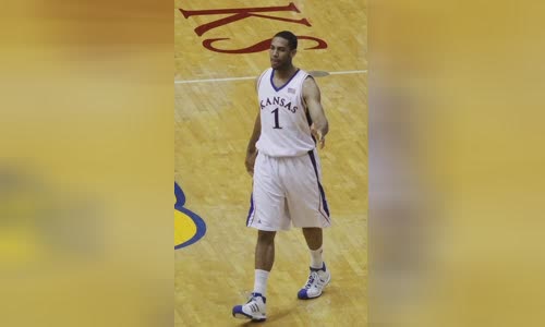 Xavier Henry