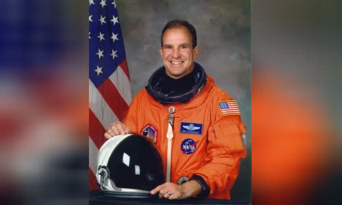 Michael J. Bloomfield