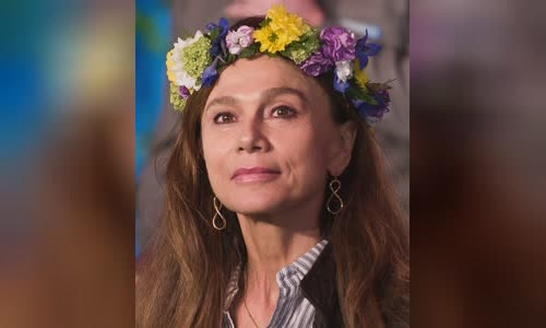 Lena Olin