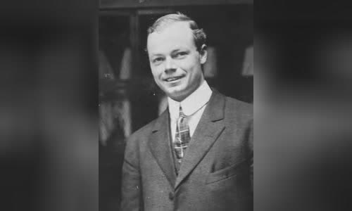 Charles Daniels (swimmer)