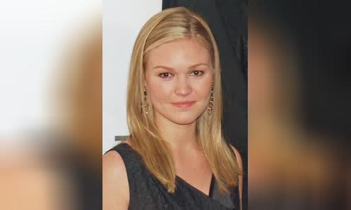 Julia Stiles
