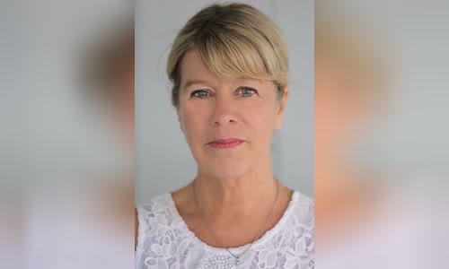 Rosemary Ashe
