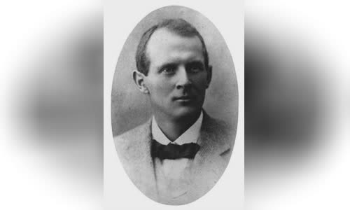 Walter James