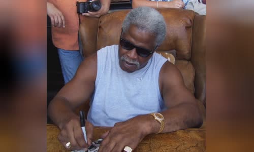 Earl Campbell