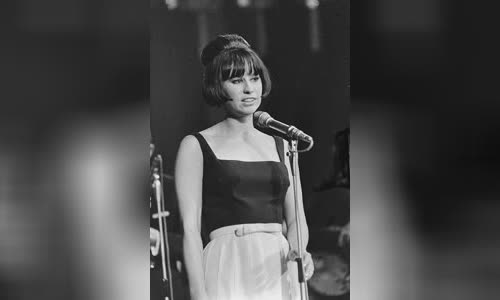 Astrud Gilberto