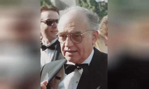 Richard Dysart