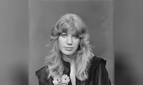 Maggie MacNeal