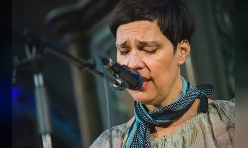 Lætitia Sadier