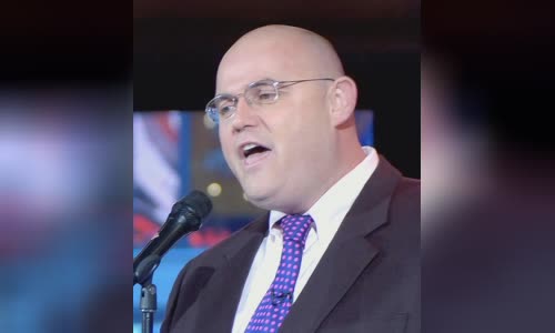 Ronan Tynan