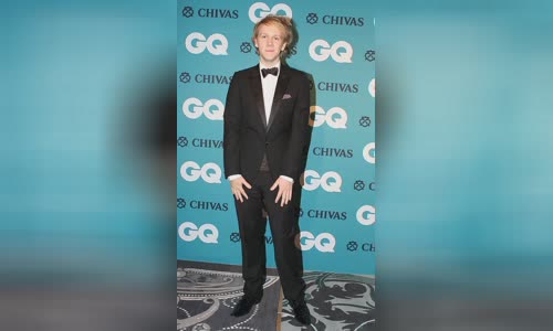 Josh Thomas (comedian)