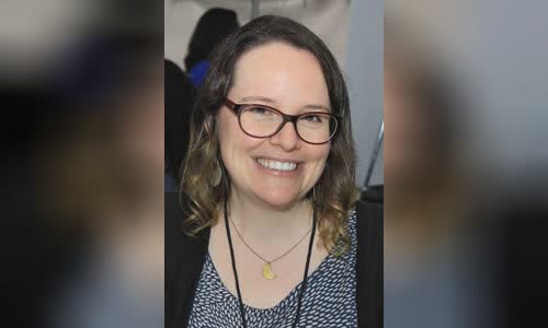 Raina Telgemeier