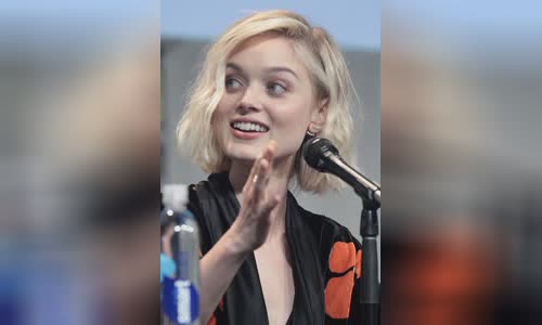 Bella Heathcote