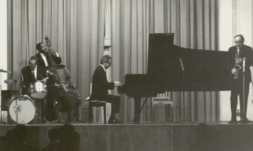 Eugene Wright