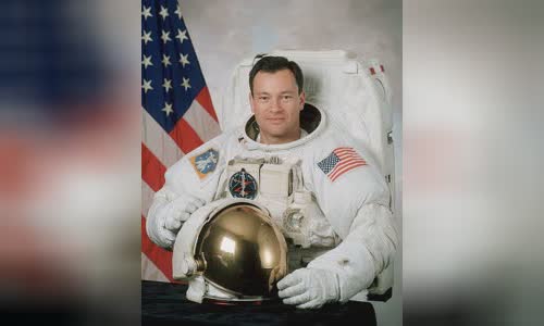Michael López-Alegría
