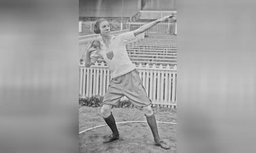 Lucile Godbold