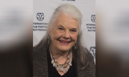 Lois Smith