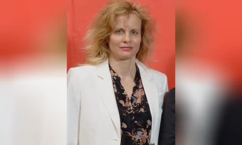 Lori Singer
