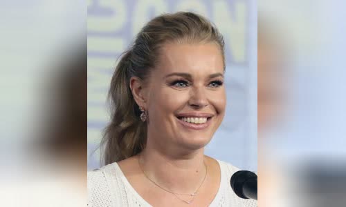 Rebecca Romijn