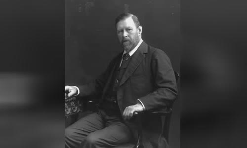 Bram Stoker