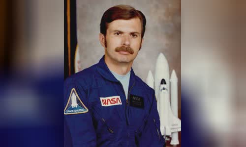 Dale Gardner