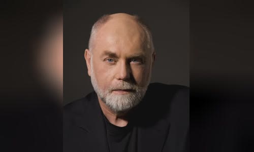 Robert David Hall