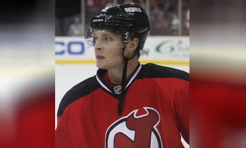 Adam Larsson