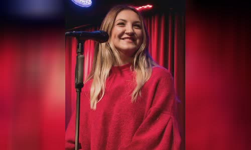 Julia Michaels