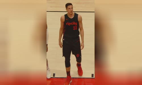 Zach Collins
