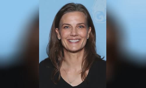 Terry Farrell (actress)