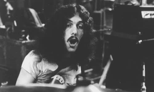 Bob Burns (drummer)