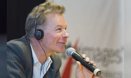 Julien Temple