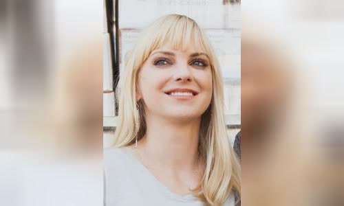 Anna Faris