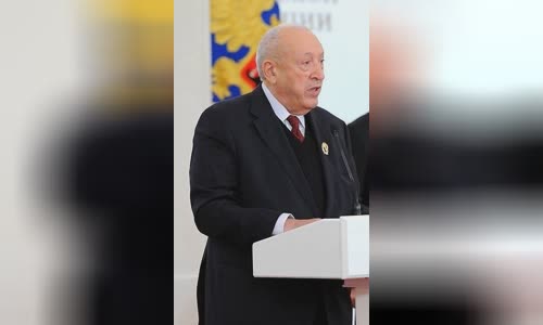 Tahir Salahov
