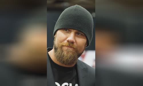 Curtis Axel