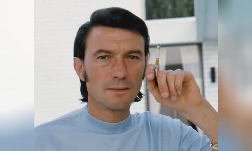 Laurence Harvey