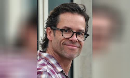 Guy Pearce