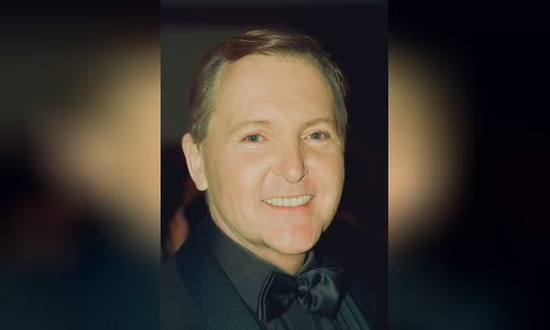 Fred Travalena