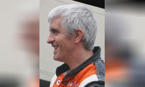 Phil Bennett (racing driver)